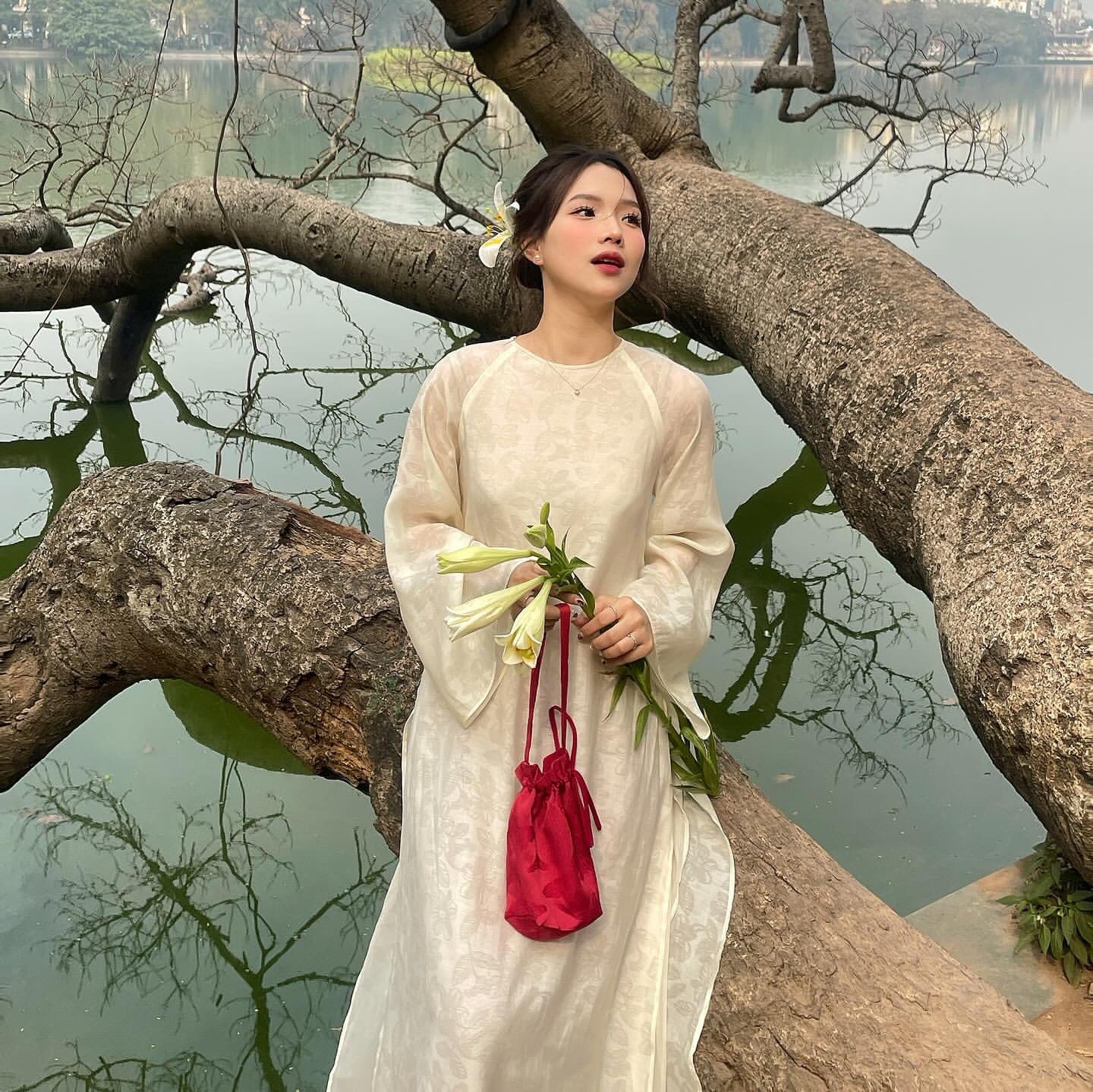 Whispering Cloud Set | Set Ao Dai
